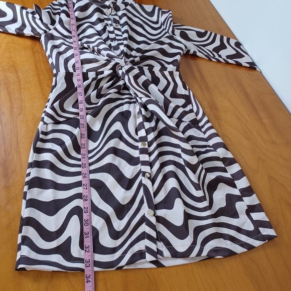 River Island Swirl Wavy Cream Brown Shirt Dress 6 See Pics for SmallDefects NWOT - Picture 16 of 16